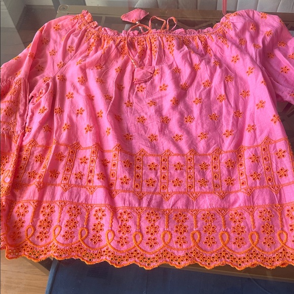 Hale Bob Los Angeles 
Off-shoulder Boho Top - Picture 6 of 8